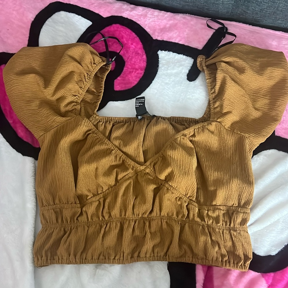 stretchy crop top